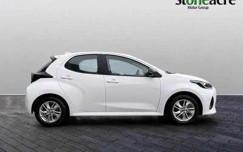 Used Mazda 2 Center-Line 116 HP (85 kW) 2026 White Hatchback