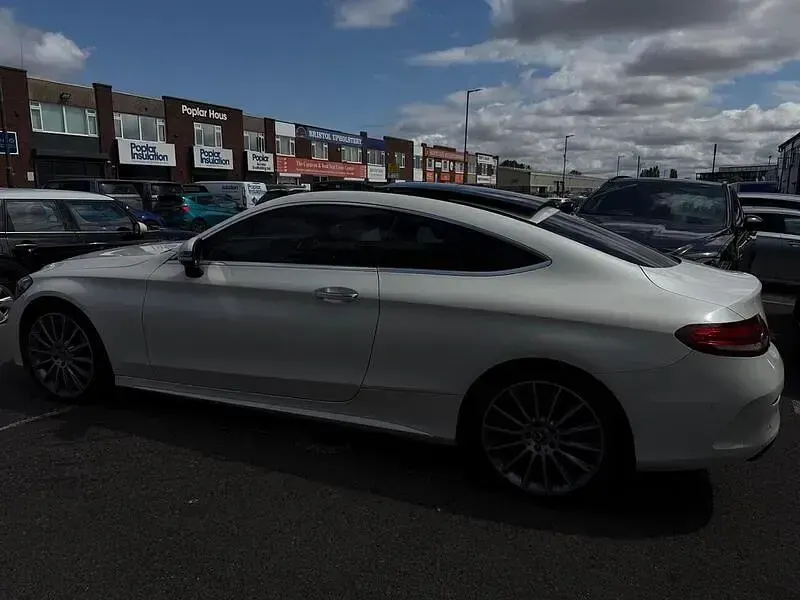 Used Mercedes C250 AMG line 204 HP (150 kW) 2017 White Coupe