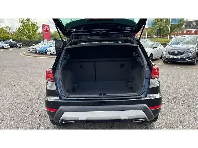 Usado Seat Arona FR 115 HP (84 kW) 2019 Preto SUV