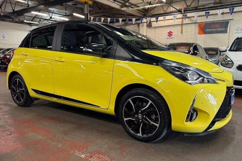 Used 2017 Toyota Yaris | £10,600 (Fair price) - Image 1/1