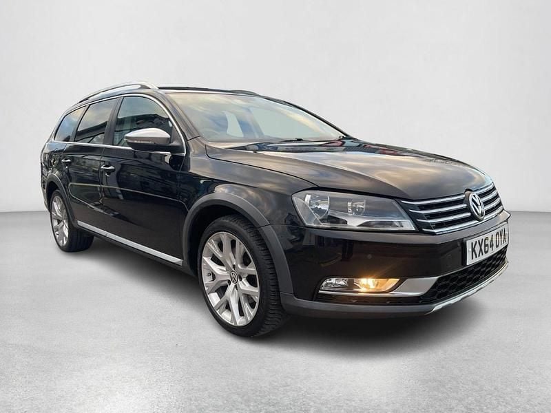 Black Used 2014 VW Passat Alltrack S Estate | £8,798 (Fair price) - Image 1/4