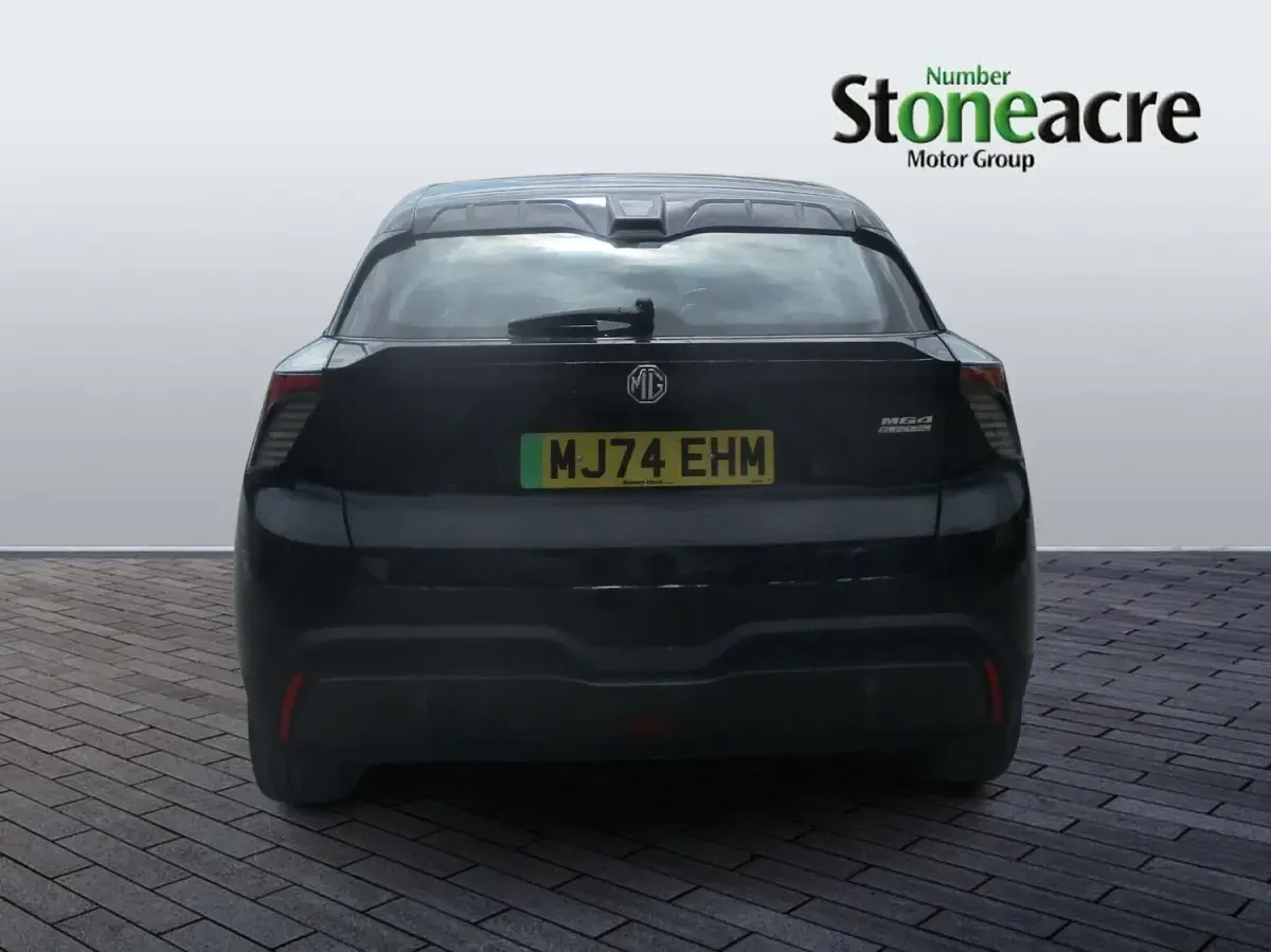 Used MG MG4 EV SE 150 kW (204 HP) 2024 Black Hatchback