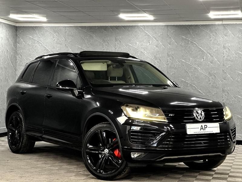 Used VW Touareg R-line Plus 262 HP (192 kW) 2016 Black SUV