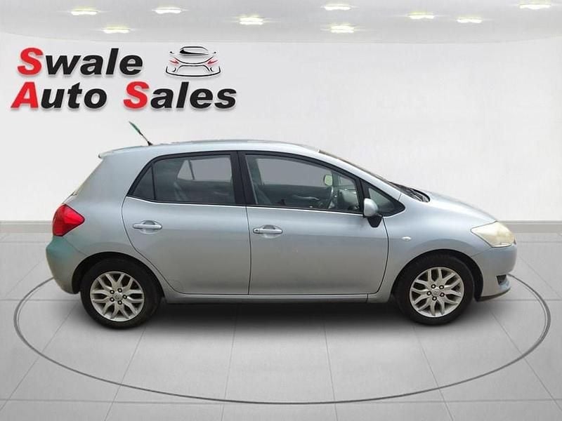 Blue Used 2007 Toyota Auris Hatchback | £2,295 (Fair price) - Image 1/4
