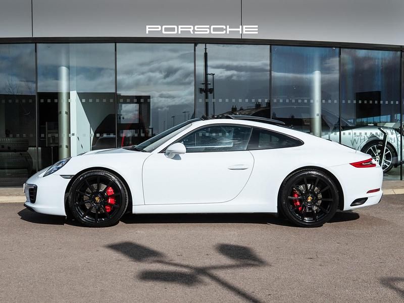 Used Porsche 911 2016 White Coupe