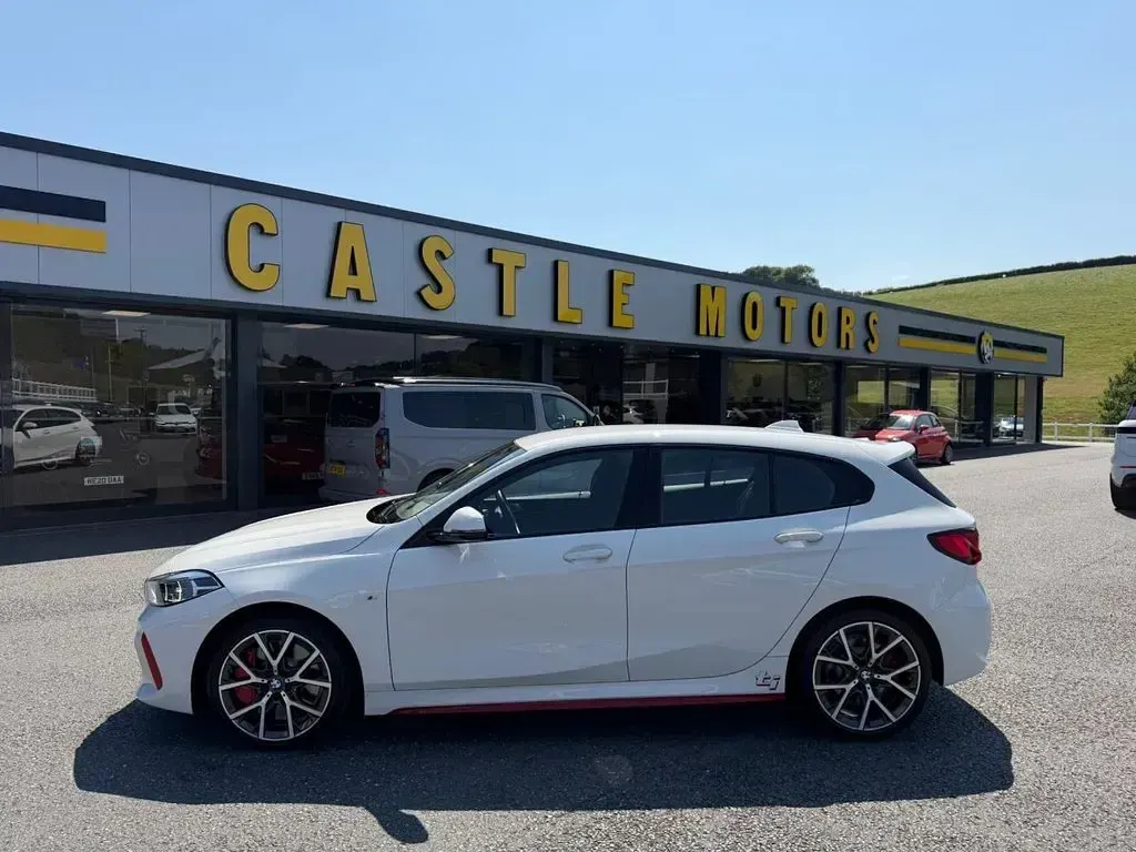 Used BMW 128 Comfort Edition 2023 White Hatchback