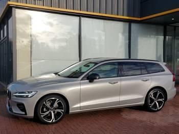 Usado Volvo V60 Plus 197 CV (144 kW) 2025 Plateado Familiar