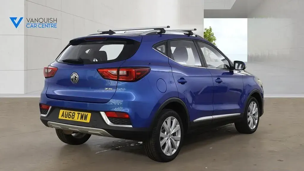 Used MG ZS Excite 105 HP (77 kW) 2018 Blue SUV