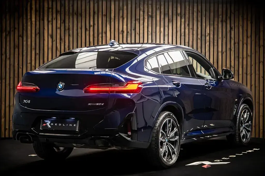 Usado BMW X4 M Sport 2023 Azul SUV