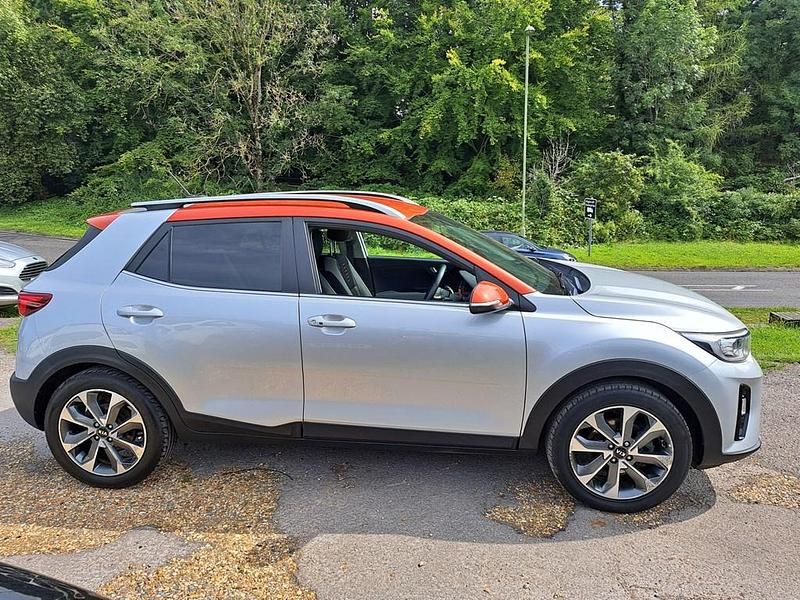 Used Kia Stonic First Edition 118 HP (86 kW) 2018 Silver SUV