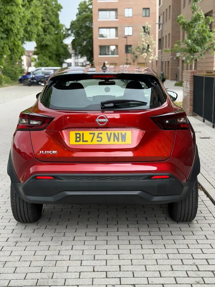 Gebraucht Nissan Juke Acenta Premium 114 PS (83 kW) 2025 Rot SUV