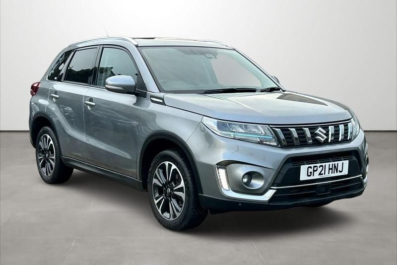 Grey metallic Used 2021 Suzuki Vitara SZ5 Estate | £13,995 (Fair price) - Image 1/3
