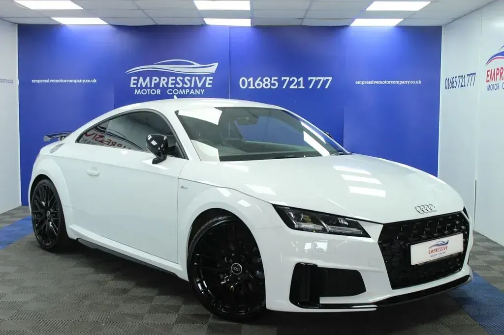 Used Audi TT Black Edition 245 HP (180 kW) 2019 White Coupe