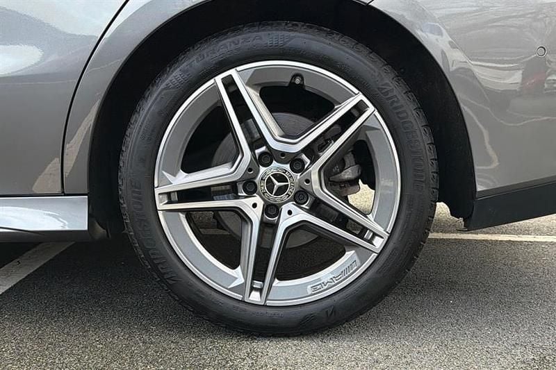 Used Mercedes CLA200 Executive 163 HP (119 kW) 2024 Mountain grey Sedan