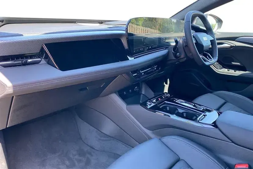 New Audi A6 e-tron S-Line 210 kW (286 HP) 2026 Magnet grey Estate