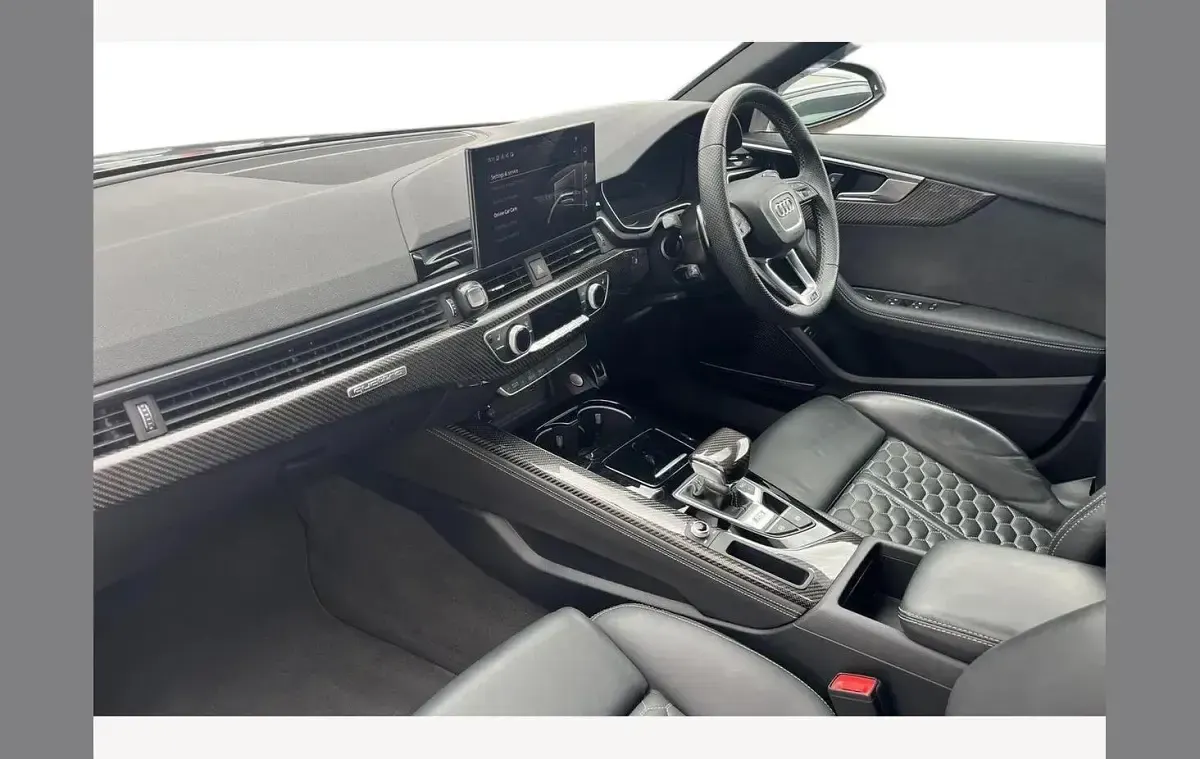 Used Audi RS4 Design 444 HP (326 kW) 2023 Grey Estate