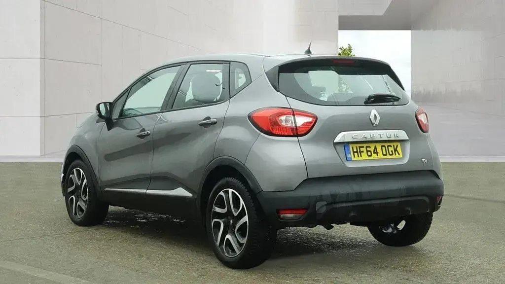 Second-hand Renault Captur Dynamique 90 CP (66 kW) 2014 Gri SUV