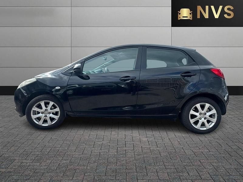 Used Mazda 2 68 HP (50 kW) 2009 Black Hatchback