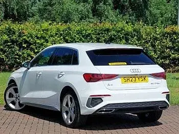 Used Audi A3 e-tron S-Line 204 HP (150 kW) 2023 White Hatchback