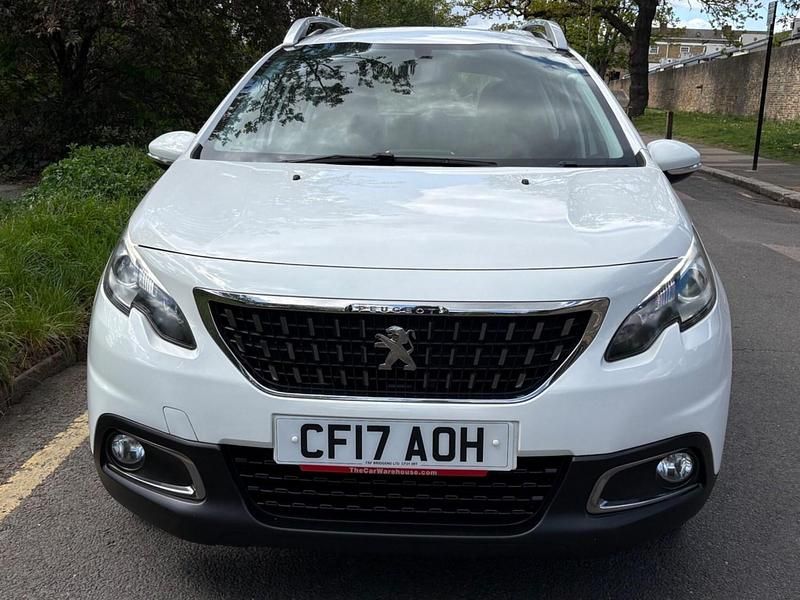 Begagnad Peugeot 2008 Active 2017 Vit SUV