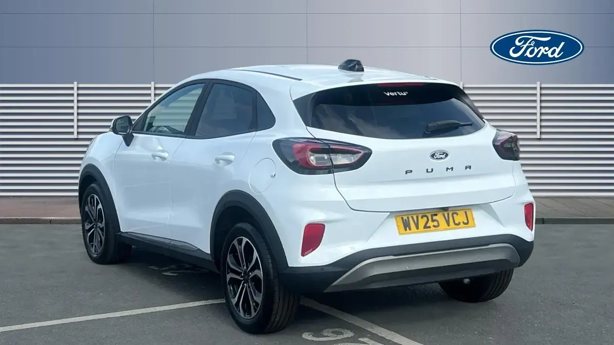 Used Ford Puma Titanium 125 HP (91 kW) 2025 White SUV