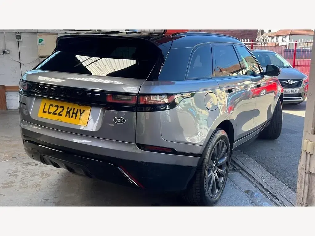 Gebraucht Land Rover Range Rover Velar SE Dynamic 204 PS (150 kW) 2022 Grau SUV
