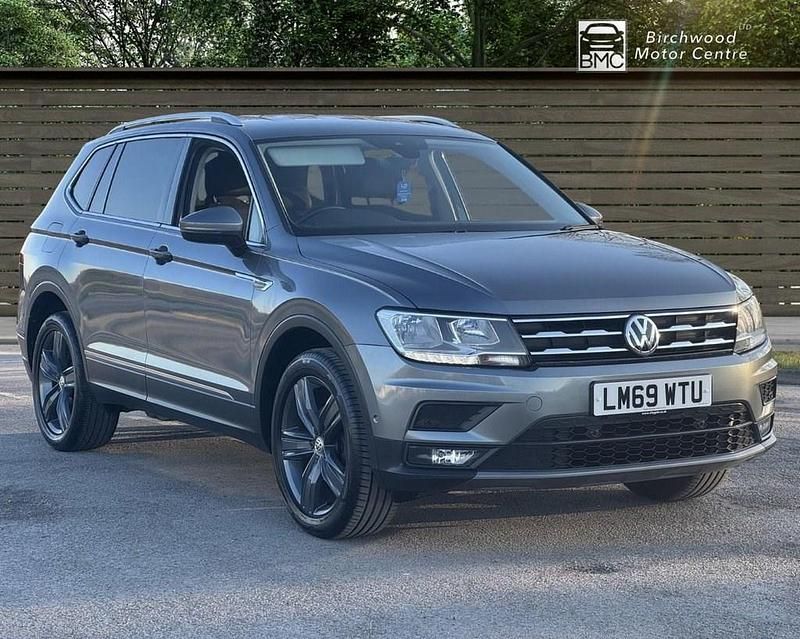 Grey Used 2019 VW Tiguan Allspace Match SUV | £16,200 (Good price) - Image 1/4