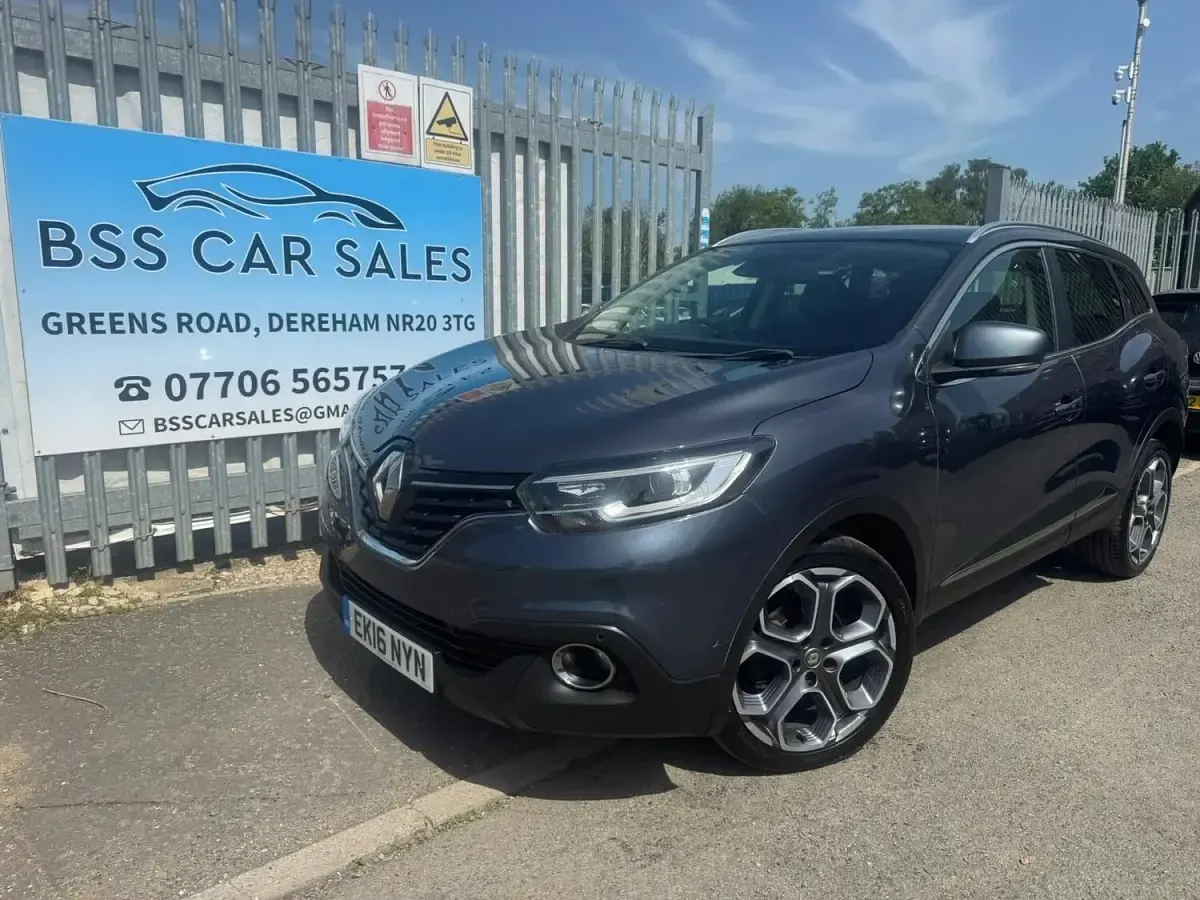 Used Renault Kadjar Dynamique 110 HP (80 kW) 2016 Grey SUV