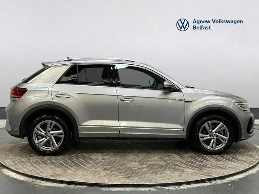 Used VW T-Roc R-line 150 HP (110 kW) 2025 Silver SUV