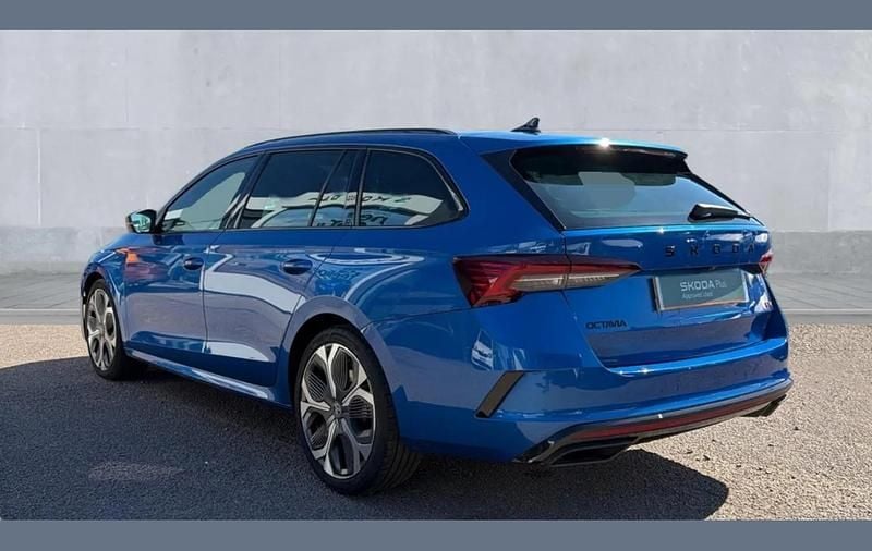 Begagnad Skoda Octavia vRS 265 HK (194 kW) 2025 Blå Kombi