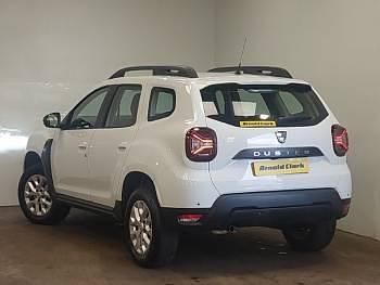 Second-hand Dacia Duster Comfort 100 CP (73 kW) 2022 Alb SUV