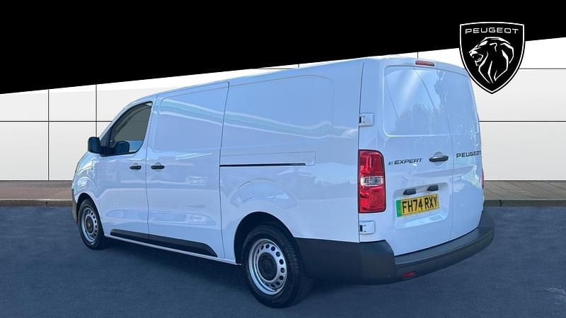 Used Peugeot e-Expert 100 kW (136 HP) 2024 Van