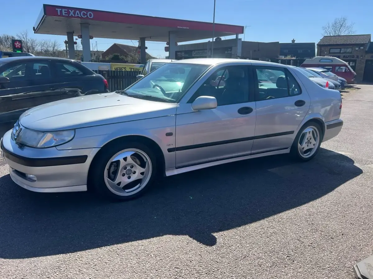 Usado Saab 9-5 Aero 2001 Prateado Sedan