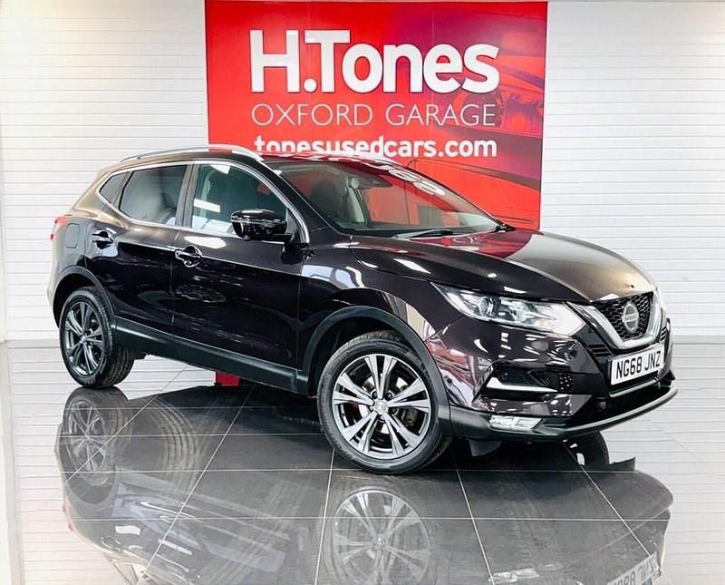 Used Nissan Qashqai N-Connecta 140 HP (102 kW) 2019 Black SUV