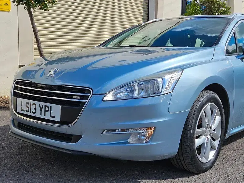 Used Peugeot 508 Active 115 HP (84 kW) 2013 Blue Estate