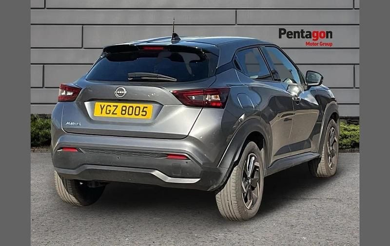 Used Nissan Juke N-Connecta 112 HP (82 kW) 2023 Grey SUV