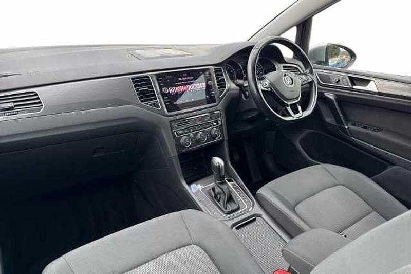 Used VW Golf VII Match 150 HP (110 kW) 2020 Tungsten silver Hatchback