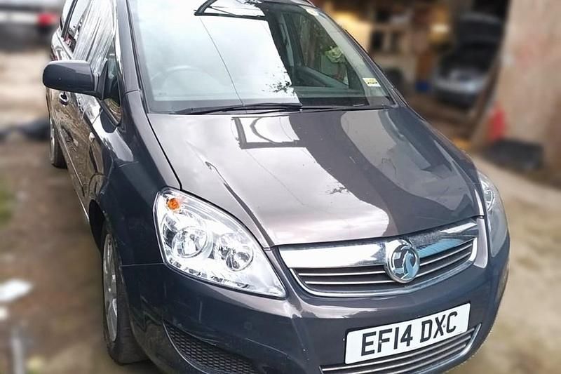 Grey Used 2014 Vauxhall Zafira MPV | £1,395 (Super price) - Image 1/1