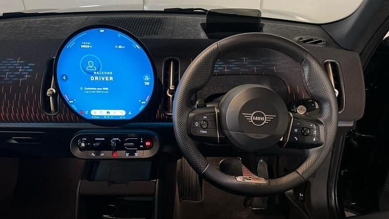 Used Mini Countryman 215 HP (158 kW) 2024 Black SUV