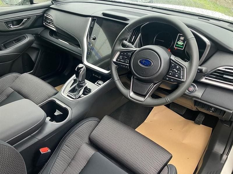 New Subaru Outback 169 HP (124 kW) 2026 White Estate