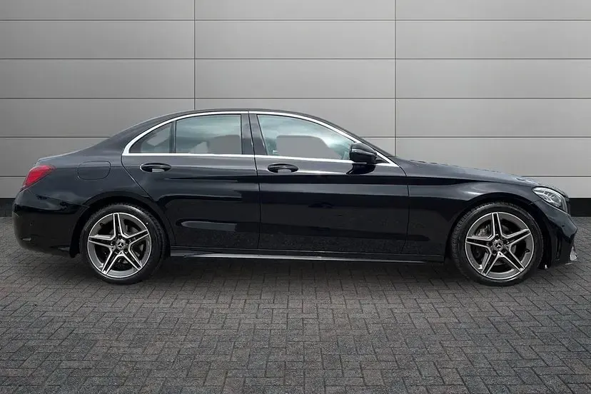 Used Mercedes C200 AMG line 195 HP (143 kW) 2018 Obsidian black Sedan