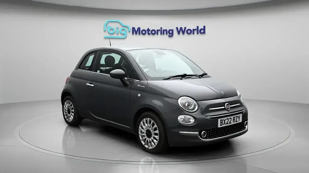 Gebraucht Fiat 500 Dolcevita 70 PS (51 kW) 2022 Kleinwagen