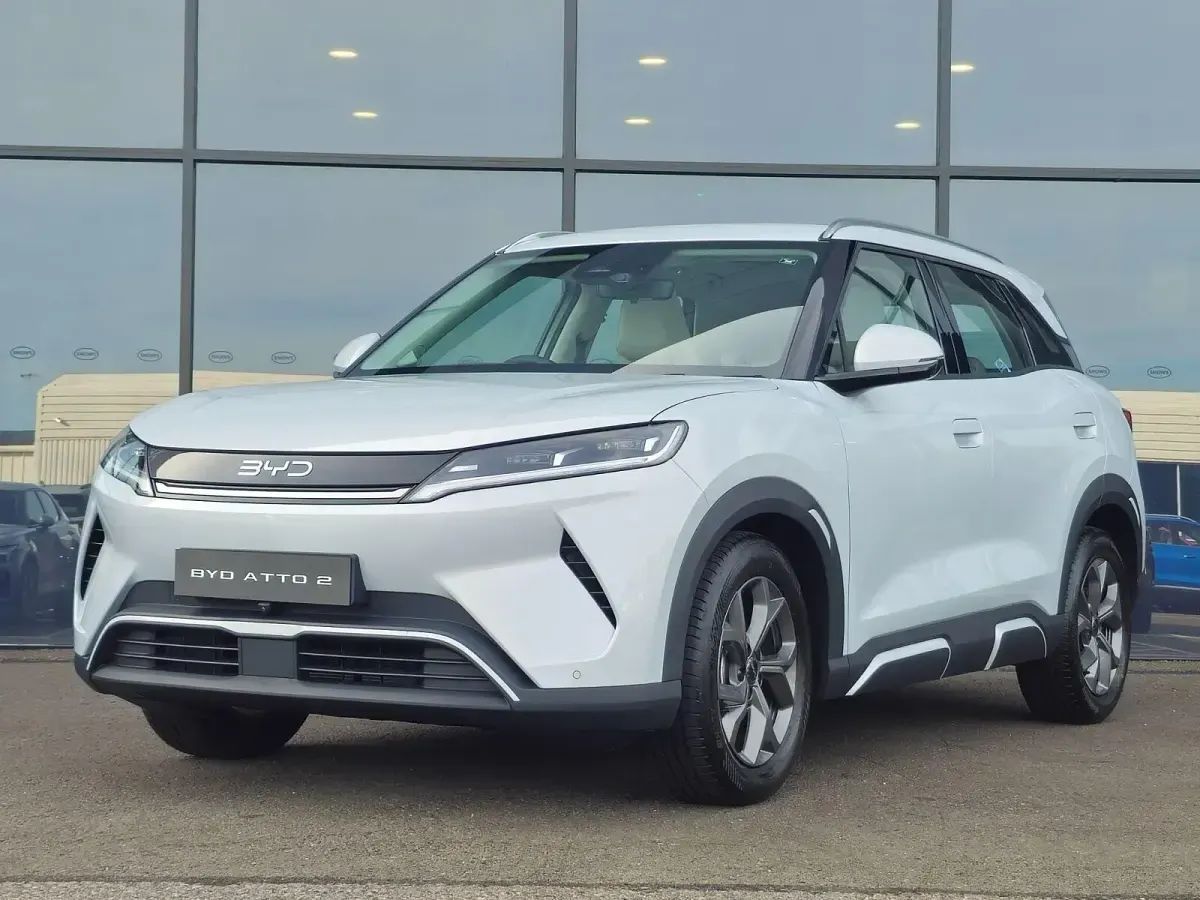 New BYD Atto 2 Comfort 150 kW (204 HP) 2026 Skiing white SUV