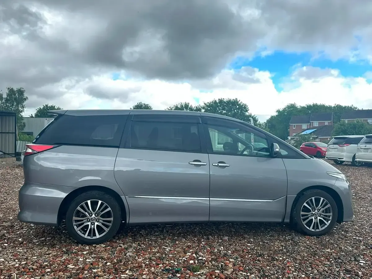 Used Toyota Estima Premium 2016 Grey MPV