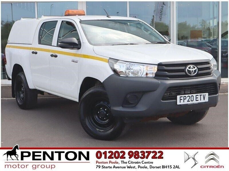 White Used 2020 Toyota HiLux Active Pickup | £14,990 (Super price) - Image 1/4