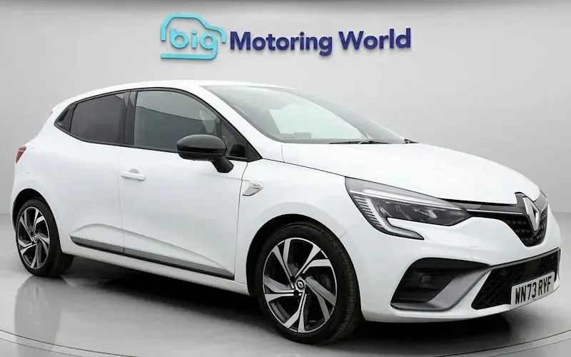 Used Renault Clio RS Line 90 HP (66 kW) 2023 Hatchback