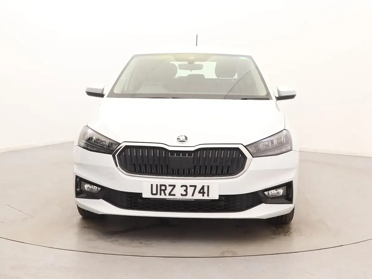 Used Skoda Fabia Comfort 2023 White Hatchback