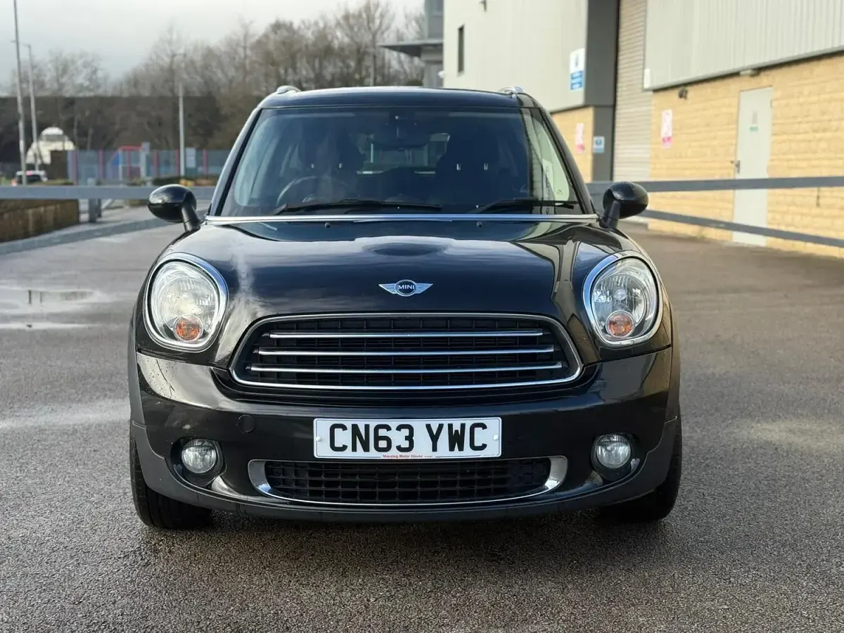 Used Mini Cooper D 2013 Black Hatchback