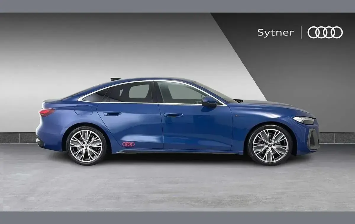Used Audi A5 S-Line 147 HP (108 kW) 2024 Blue Sedan
