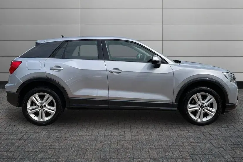Used Audi Q2 Sport 150 HP (110 kW) 2024 Floret silver SUV